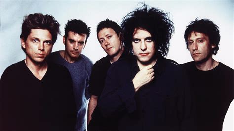 The Cure Takes Over The Hollywood Bowl Five Thoughts On Mondays Three