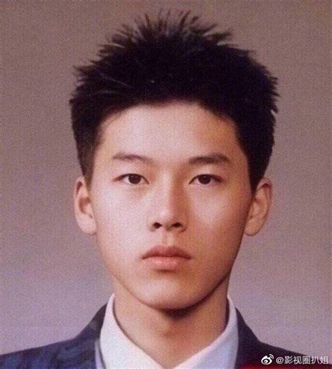 Born 11 may 1991) is a chinese actor. 《愛的迫降》結局前夕 玄彬「從小帥到大」學生照瘋傳 - 娛樂 - 中時電子報