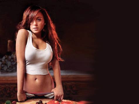 Latest Lindsay Lohan Hot Wallpapers ~ 521 Entertainment World