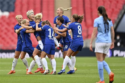 Founded in 1905, the club competes in the premi. Chelsea beat Man City 2-0 to win the Women's Community ...