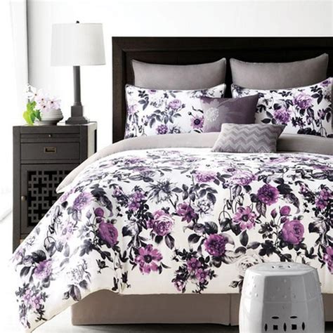 Sears has bedspreads and comforters in all of the latest looks so your room decor will be as fashionable as your closet. Whole Home®/MD ''Photo Floral'' 8-Piece Comforter Set - Sears | Sears Canada | Home, Furniture ...