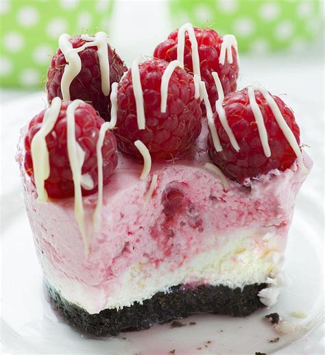 No Bake Mini Raspberry Cheesecakes With Oreo Crust Omg Chocolate Desserts