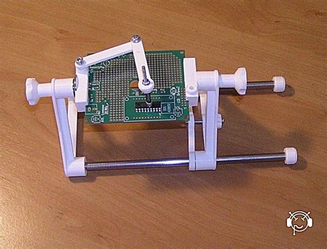 Was soll soll ich ausdrucken? PCB Holder by Branez - Thingiverse in 2020 | 3d drucker vorlagen