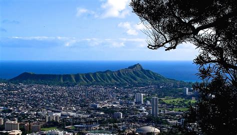Back Of Diamond Head Volcano From Tantalus Mountain Living In Hawaii