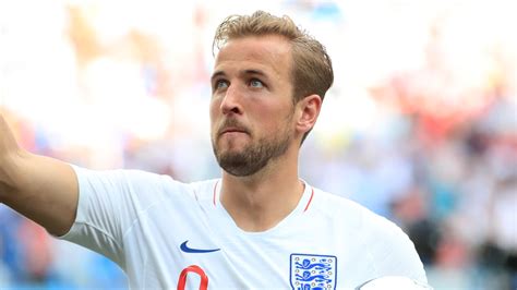 Check out his latest detailed stats including goals, assists, strengths & weaknesses and match ratings. Never-Seen-Before Images of Harry Kane's Opulent £17 ...
