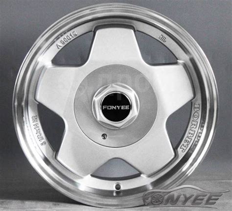 Новые диски Borbet R15 4x1001143 J7 Et20 Цвет сереб полированная