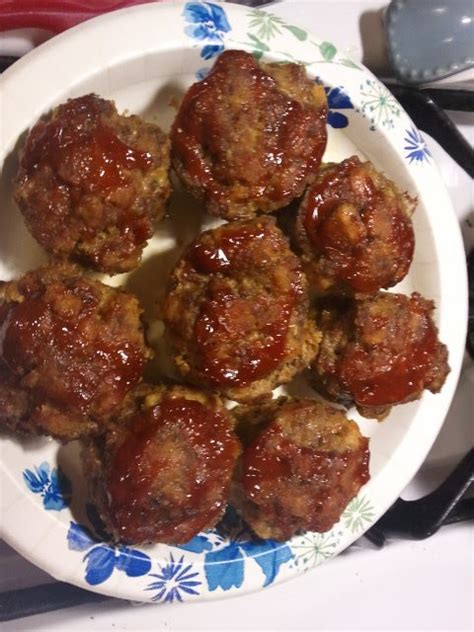 Therefore cooking a 4 pound meatloaf should take around 2 hours. Cooking Without X: Meatloaf Muffins