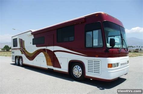 63,300 lbs, gross axle weight rating, front: 1995 Newell 45' Motorhome (A) | Photos | ViewRvs.com