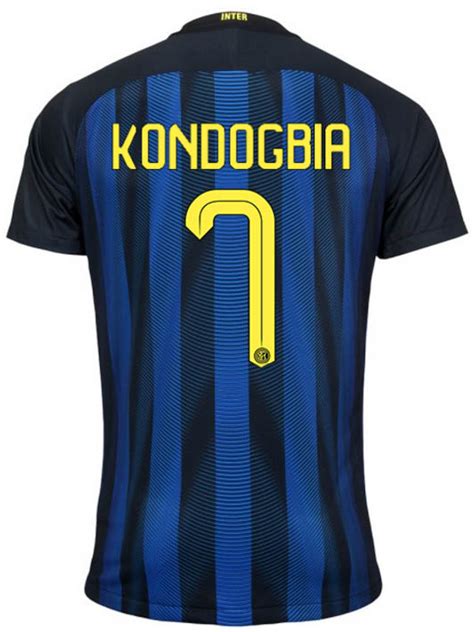 Inter mailand spielt aktuell in der serie a. Inter 16-17 Trikot-Schriftart enthüllt - Nur Fussball