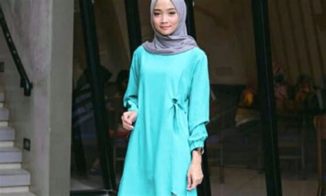 10 Gambar Baju Hijau Tosca Cocok Dengan Jilbab Warna Apa