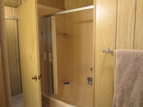 Tubshower Combo In Main Bathroom 1969 Kent L Mobile Manufactured