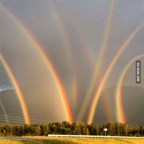 Double Rainbow Guy Would Not Be Able To Handle This Awesome Amazing