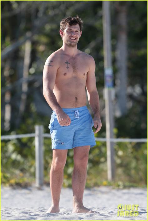 Alex Pettyfer Goes Shirtless Sexy For Miami Beach Day Photo
