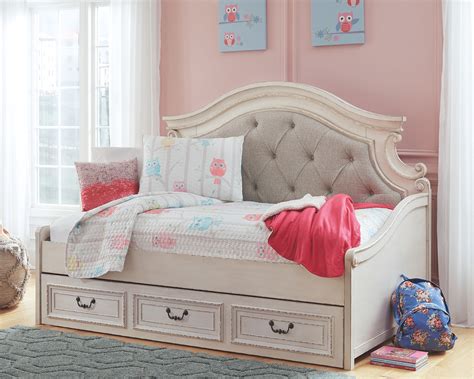 Realyn Twin Daybed With 1 Large Storage Drawer B743b15 By Signature