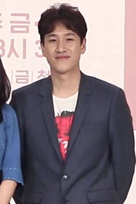 See more of lee sun kyun 이선균 fanpage on facebook. Lee Sun-kyun Height, Weight, Age, Body Statistics ...