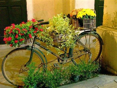 Bikes decoration zone, karachi, pakistan. 17 Super ideas for garden decorations made from old ...