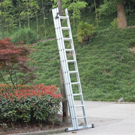 China 38 Steps Telescopic Escape Folding Ladders 6m Tree Stand