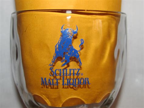 Schlitz Malt Liquor Thumbprint Goblet With Blue Bull Logo Schooner