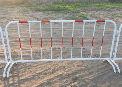 Mobile Temporary Road Traffic Barriers 1.1m Height Concrete Safety Barrier