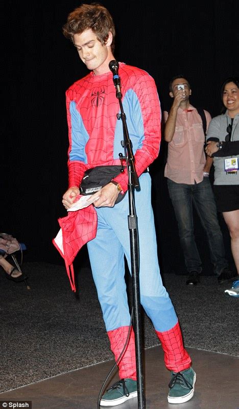 Andrew Garfield Gives Spider Man Speech At Comic Con 2011 In Cheesy