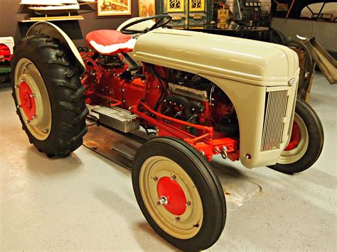 Ford 8n Tractor 2 Photographed At The Usa World Classics E Flickr