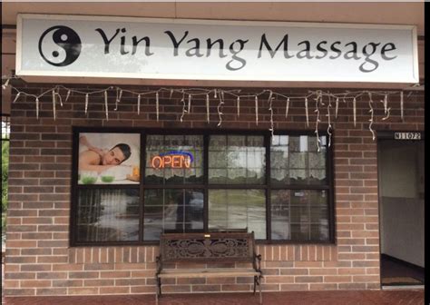 Yin Yang Massage Germantown Contacts Location And Reviews Zarimassage