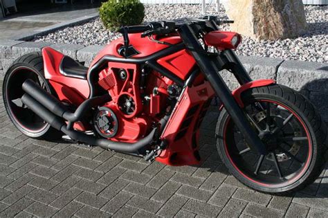 No Limit Custom Carrera V Rod Custom Motorcycles Bobber Futuristic