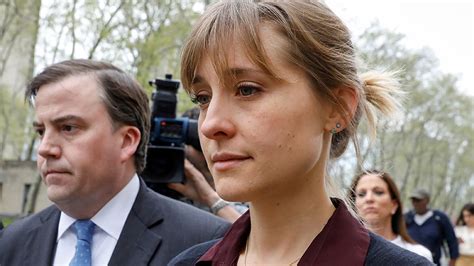Smallvilles Allison Mack Went From Hungry Actress To Brutal Sex