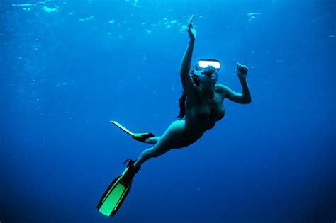 Sexy Women Scuba Diving Babes Set Pics Xhamster