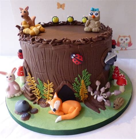 Woodland Creatures Animal Birthday Cakes Woodland Cake Nature Cake