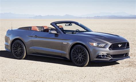 Magnetic 2016 Ford Mustang Gt Convertible Photo