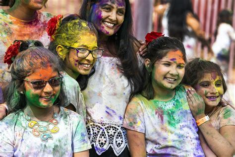 In Henderson Colorful Indian Festival Of Holi Hai Celebrates Triumph