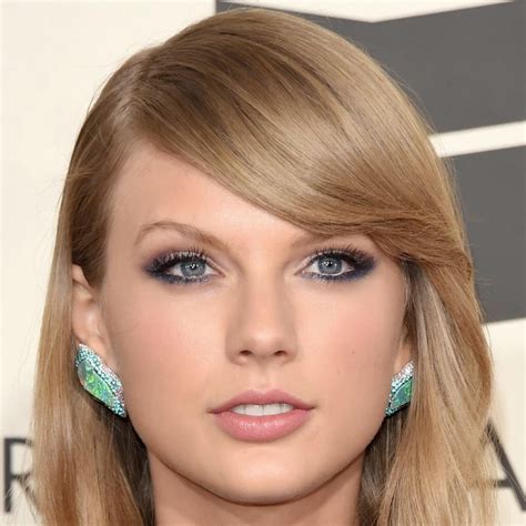Makeupmaiworld Taylor Swift Grammy S Look 75th Grammy S
