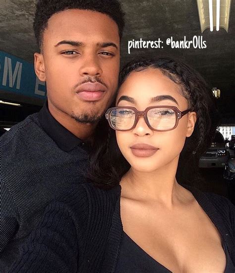 There are some sassy couples in instagram showing their humor and thoughts with the world. píntєrєѕt @вαnkr0llѕ | Couple goals relationships, Swag couples, Couple relationship