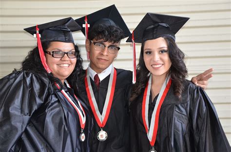 • los angeles, united states. PHOTO GALLERY: 2016 Simmons Career Center graduation ...