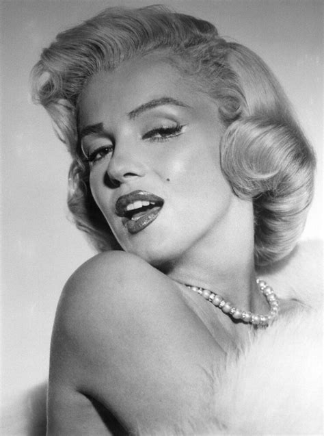 Marilyn Monroe Ca Mid 1950S Photo Print 16 X 20 Walmart Com