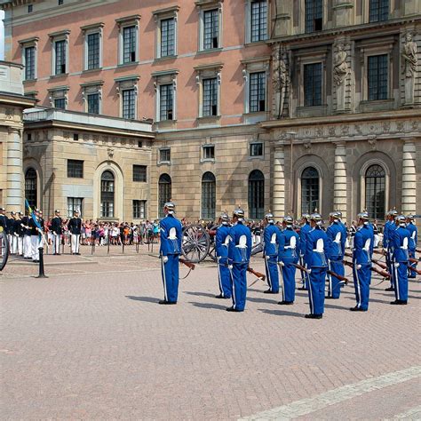 Changing Of The Guard At The Royal Palace Oslo Lohnt Es Sich