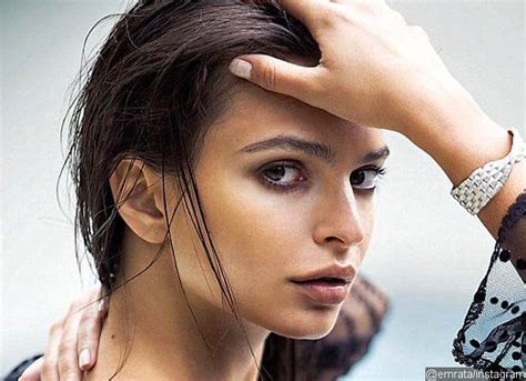 Emily Ratajkowski Flashes Side Boob In Sheer Top See The Nsfw Pic