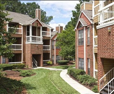 The Mark Apartments Raleigh Nc ~ Level At 401 Apartments For Rent In