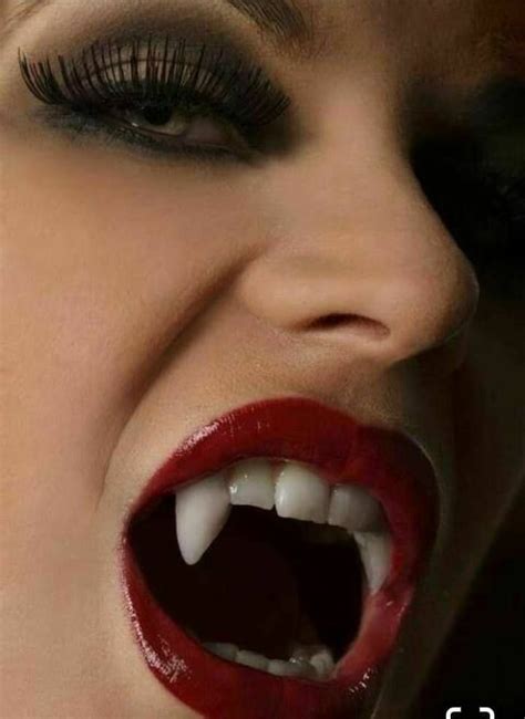 Pin By Rick Farnum On Random Things Vampire Girls Vampire Makeup
