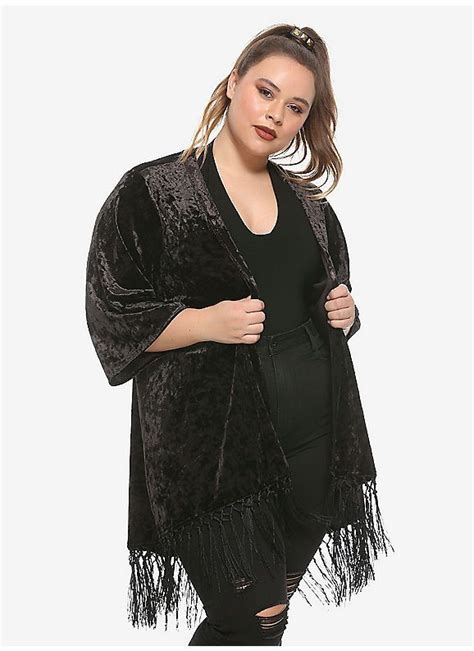 Hot Topic Black Velvet Geometric Print Kimono Plus Size Print