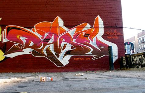 Top 9 Dare Graffiti Pieces For 2009 Senses Lost