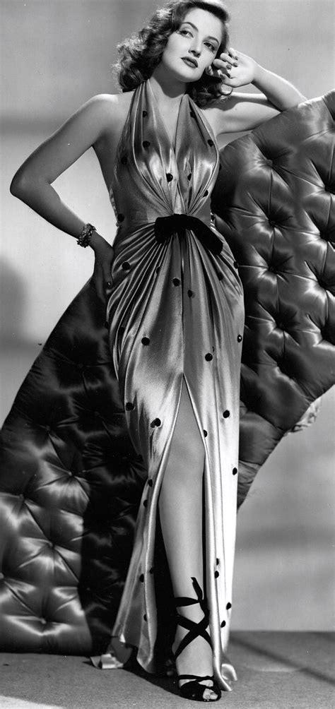 Pin By Melody Bogin On 1940s Evening Wear Old Hollywood Fashion