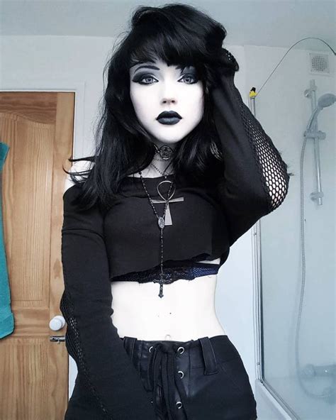 Pin By Wolfgang Link On Evil Post Goth Beauty Hot Goth Girls Goth Girls