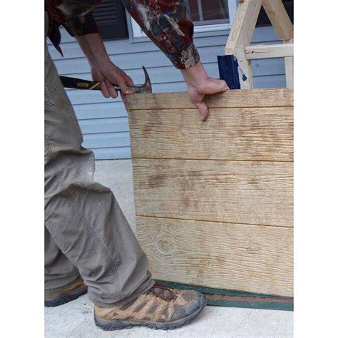 Brown Engineered Panel Siding 0375 In X 48 In X 96 In In The Wood