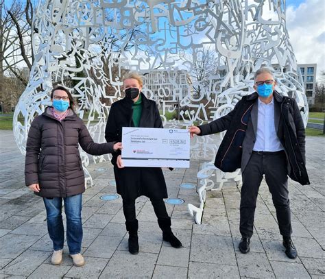 Spende Vom Studentenwerk Hilfe Für Krebskranke Kinder Frankfurt