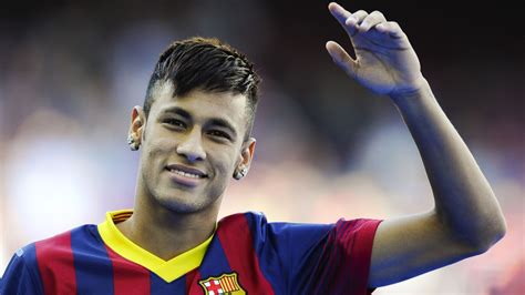 Brazilian Football Player Neymar39s Wiki Bio Age Career