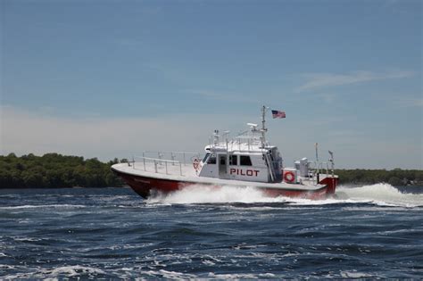 Gladding Hearn Delivers New Pilot Boat To Virginia Workboat
