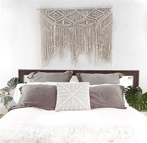 10 Wall Hangings For A Bedroom