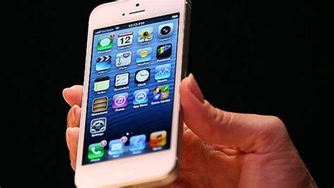 Apple Recalls Faulty Iphone 5 Batteries